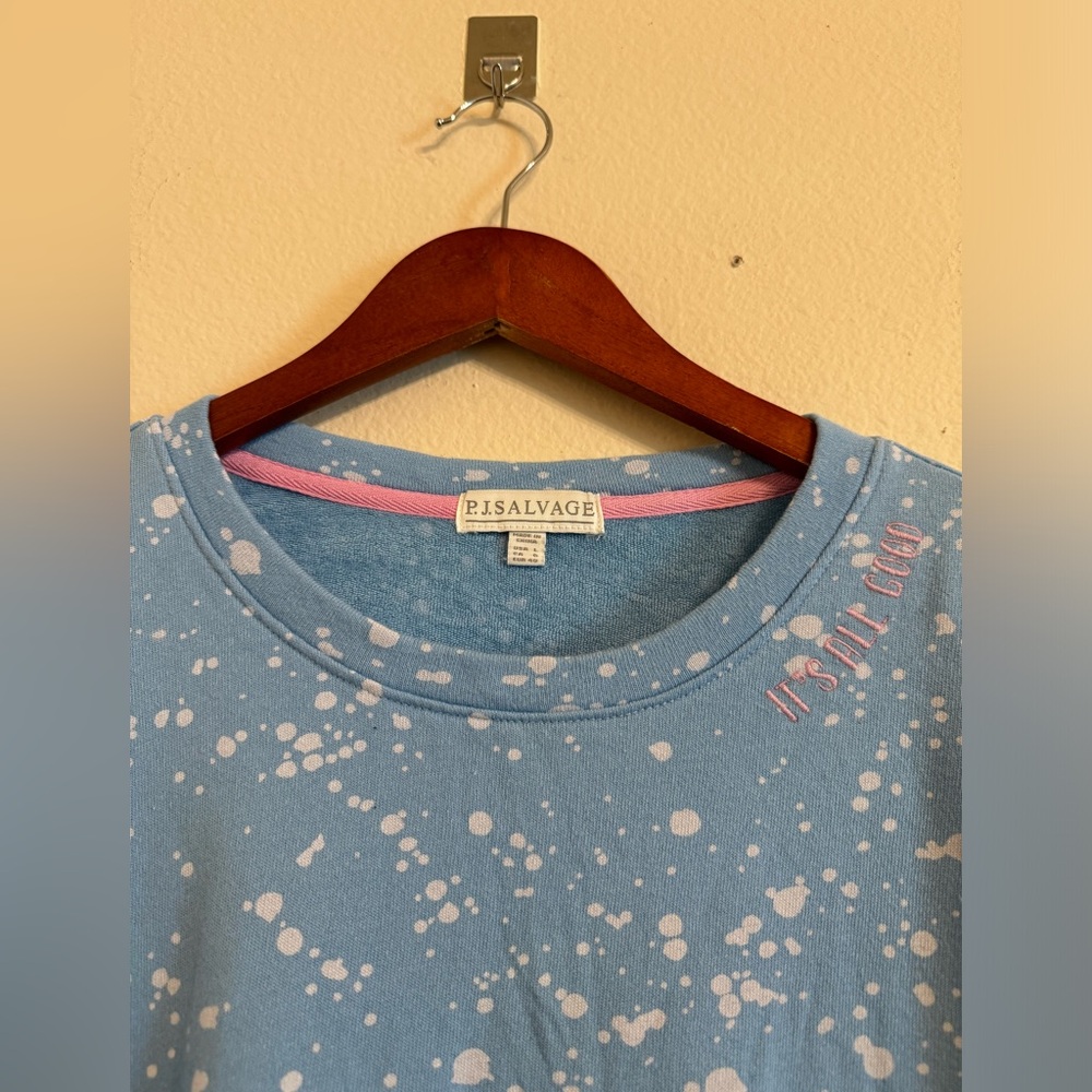 P.J. Salvage Flick of a Brush Long Sleeve Top It’s All Good Sweatshirt Blue L - Picture 6 of 15
